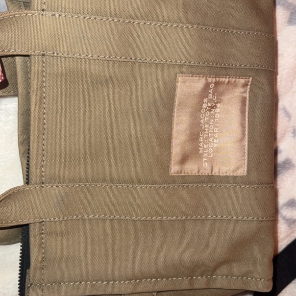 Marc Jacobs The Tote Bag- Size medium in Slate green - Picture 7 of 7